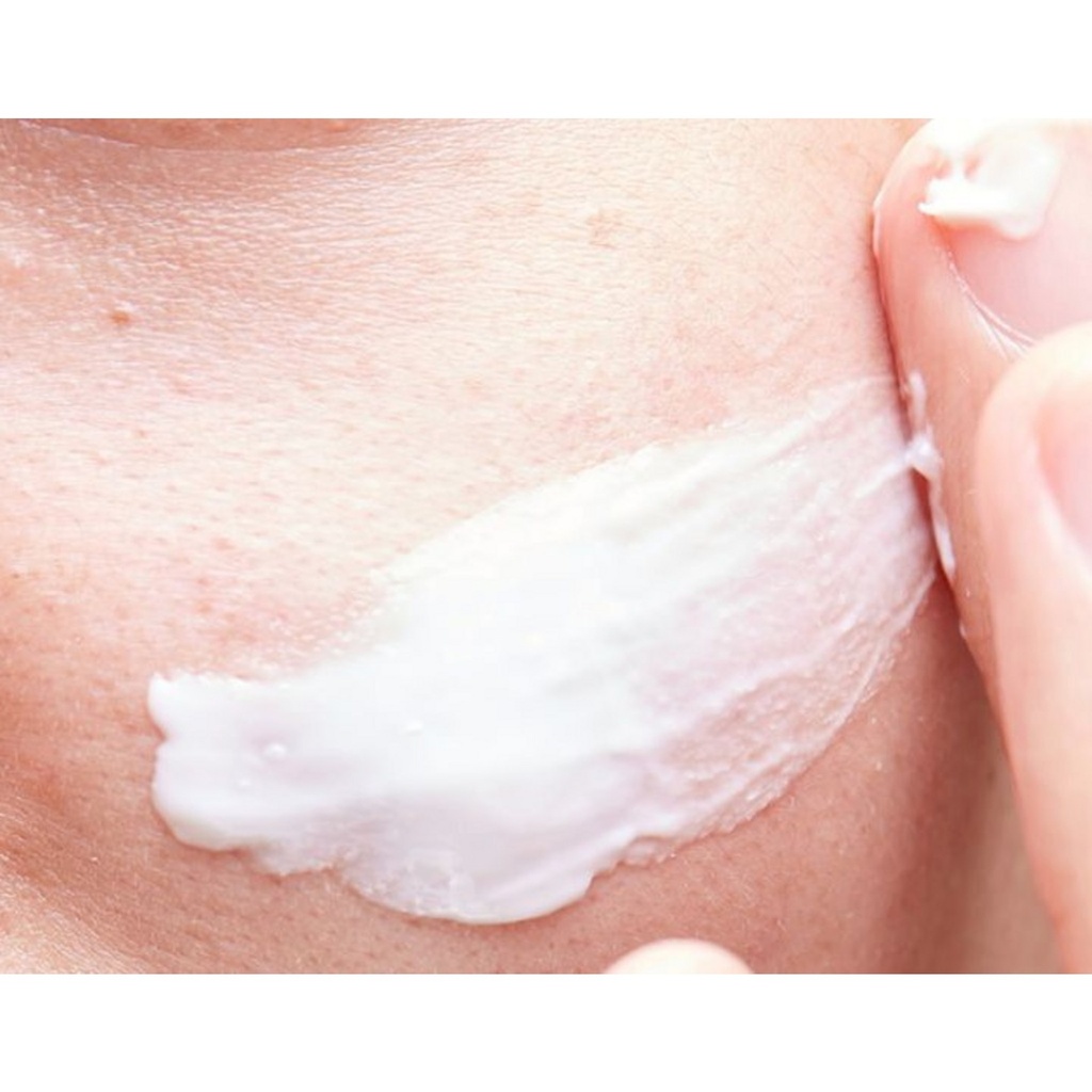 Lush Ultra Blend Facial Cleanser